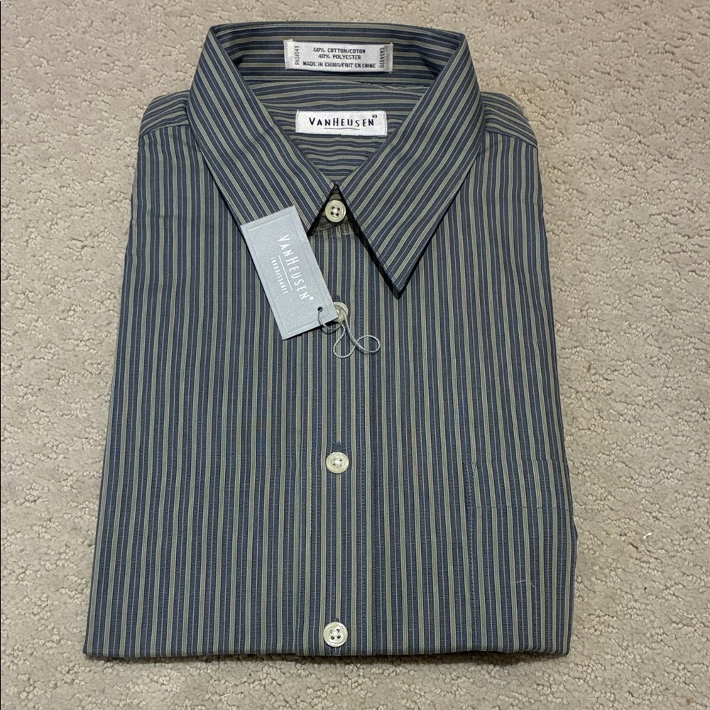 BNIP Van Heusen Men's Dark Striped Dress Shirt 👵MT